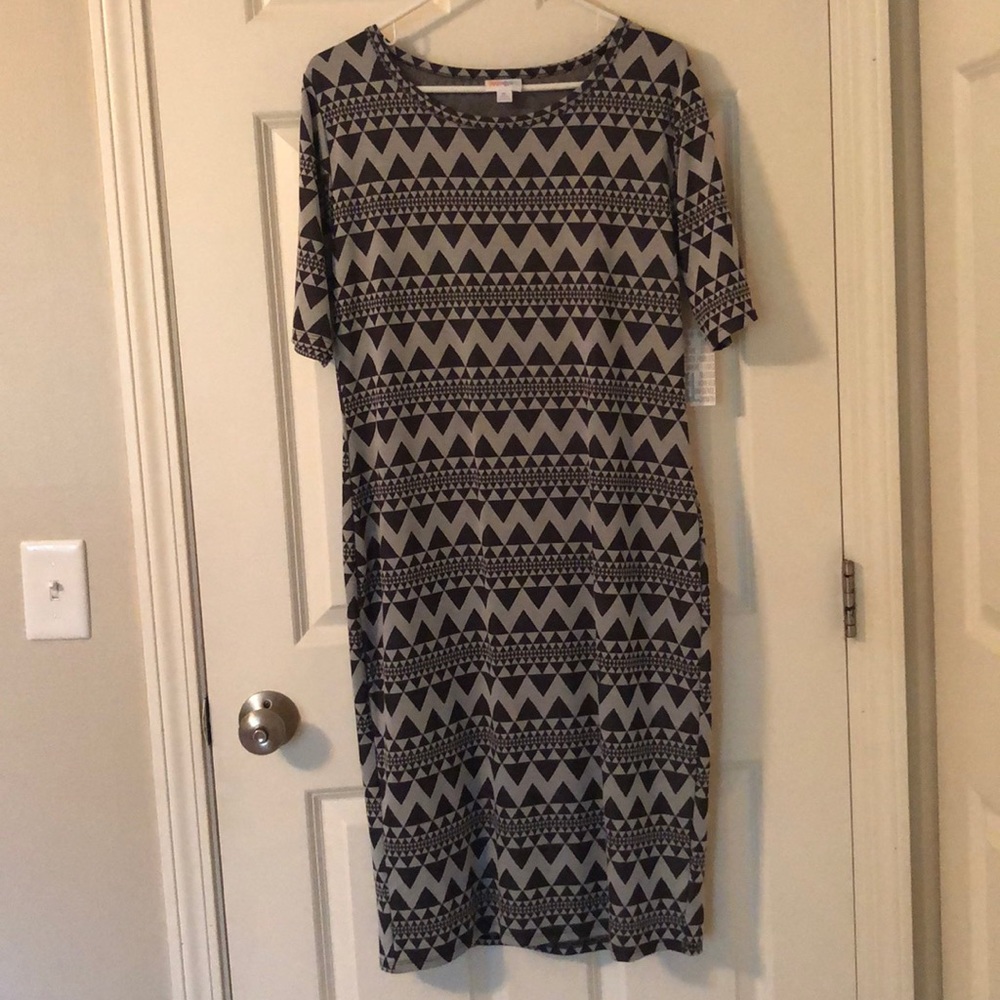 BNWT Lularoe Julia Dress